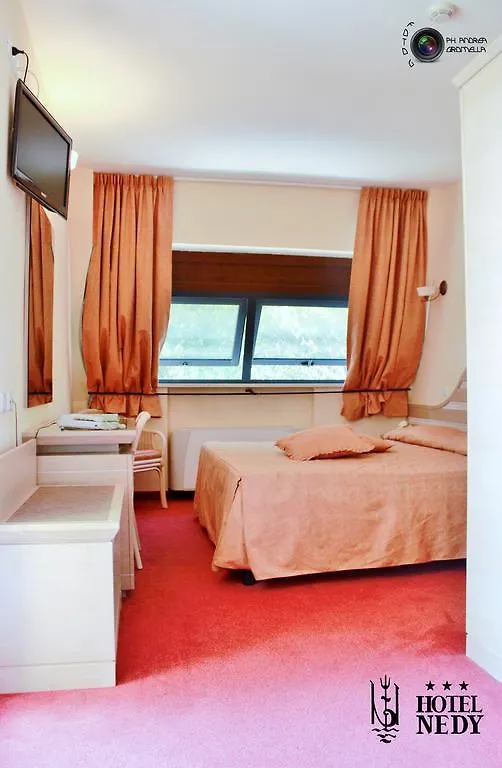Hotel Nedy Marina di Massa