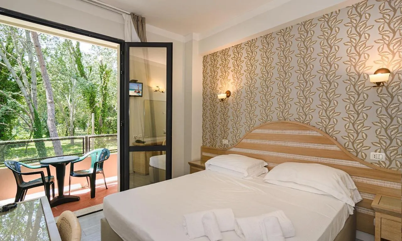 Hotel Nedy Marina di Massa