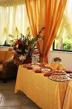 Hotel Nedy Marina di Massa 3*,