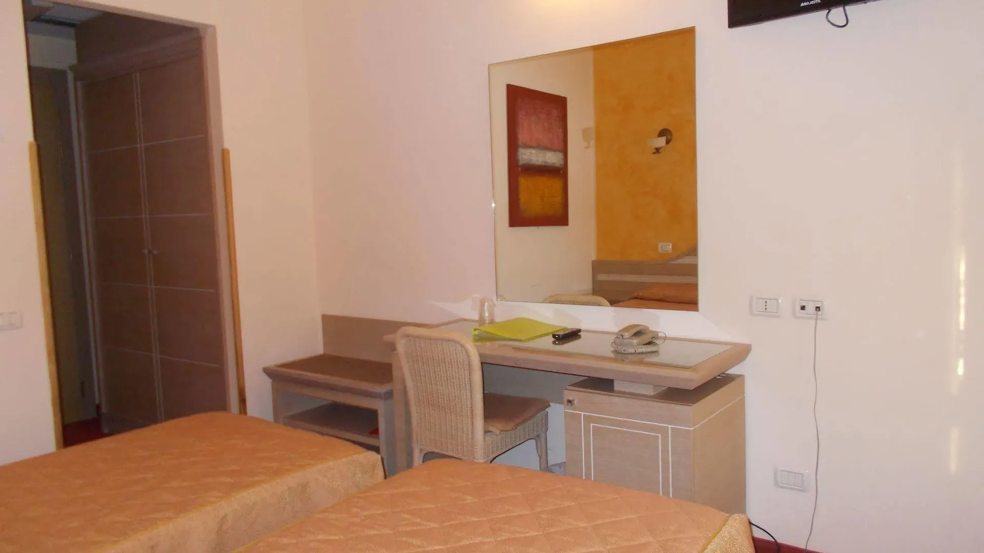 Hotel Nedy Marina di Massa